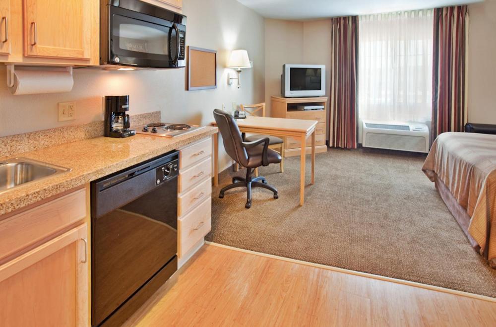 Candlewood Suites Junction City - Ft. Riley By Ihg Exterior photo